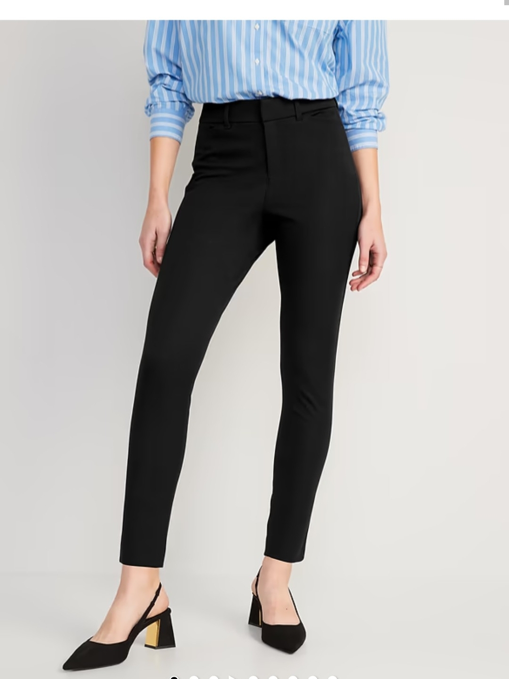 Old Navy Black High Rise Pixie Skinny Pants